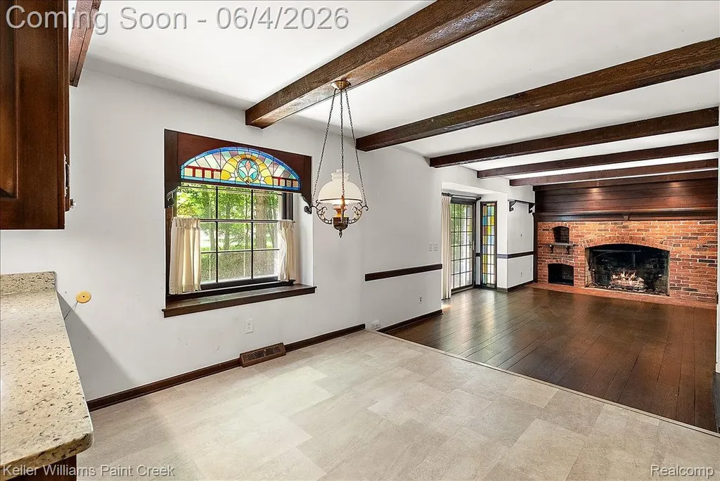 32845 Long Bow Court Beverly Hills Village MI 48025