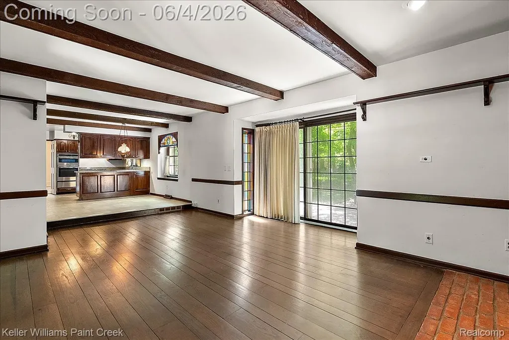 32845 Long Bow Court Beverly Hills Village MI 48025