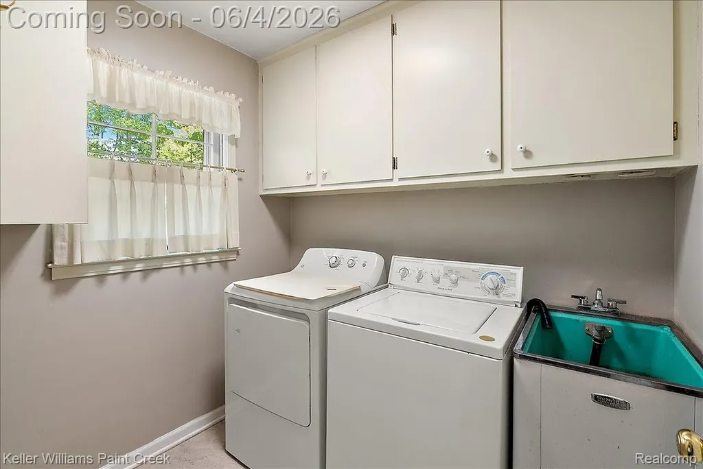 32845 Long Bow Court Beverly Hills Village MI 48025