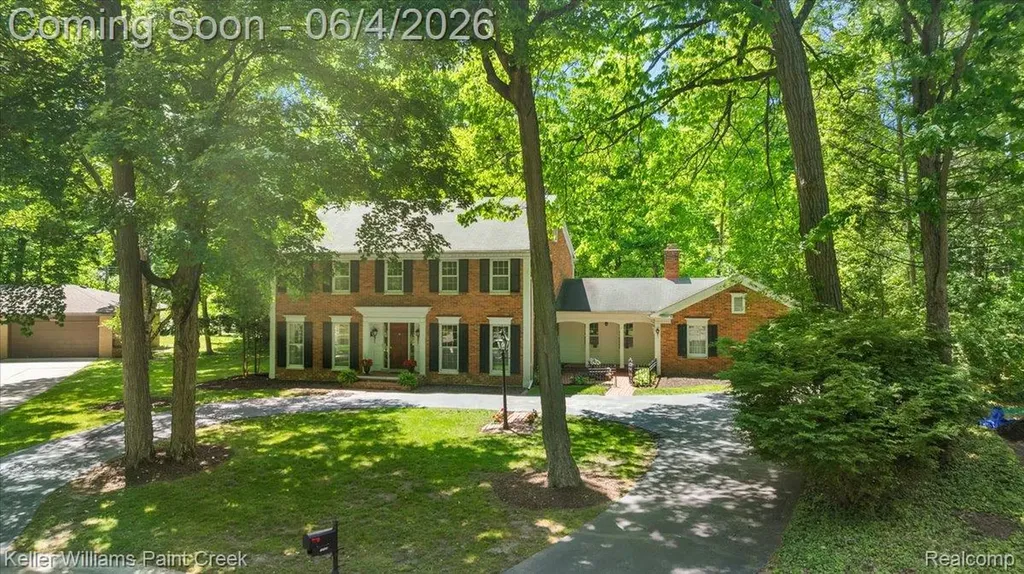 32845 Long Bow Court Beverly Hills Village MI 48025