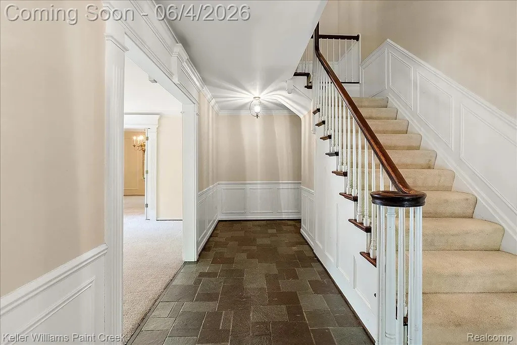 32845 Long Bow Court Beverly Hills Village MI 48025