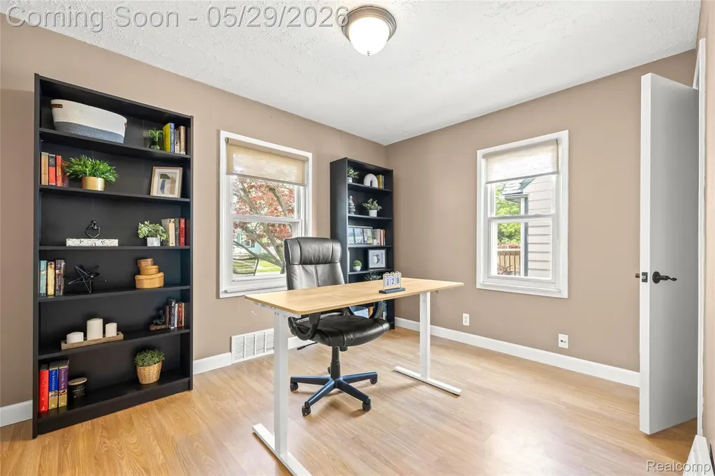 1019 Hoffman Avenue Royal Oak City MI 48067