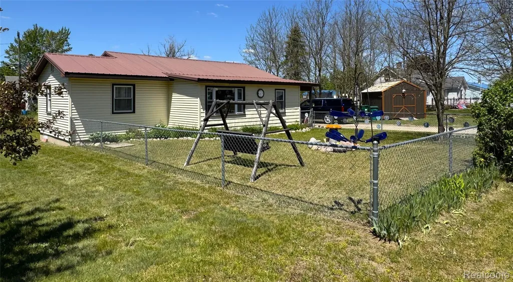 6373 Manistee Street Frederic Township MI 49733