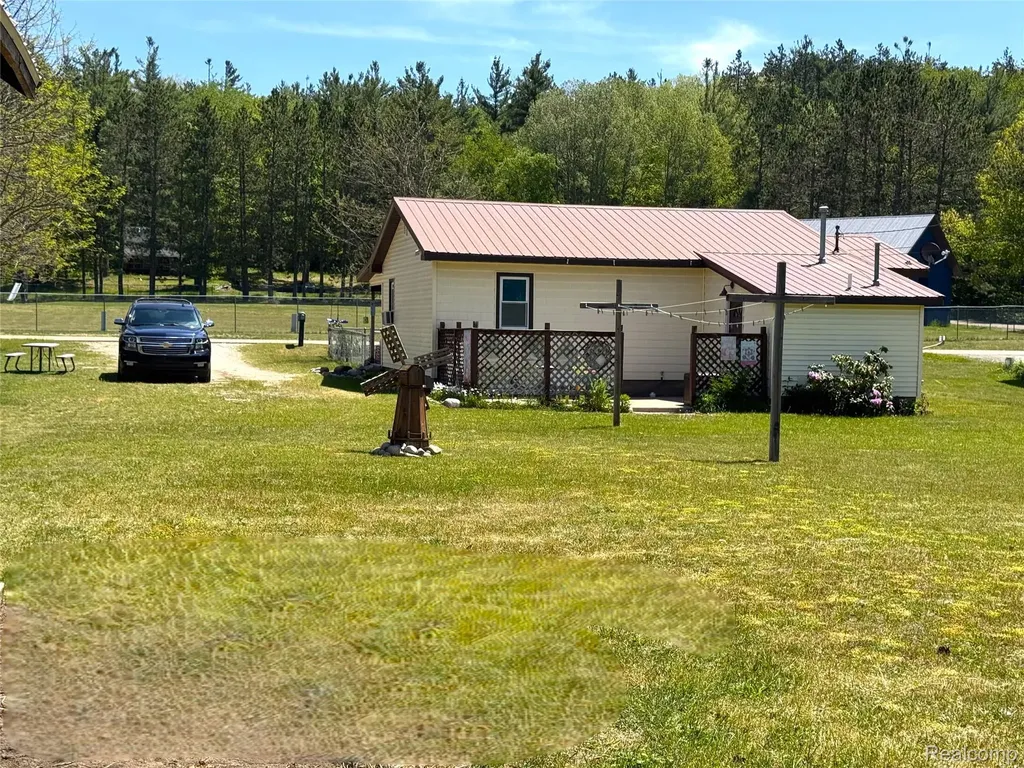 6373 Manistee Street Frederic Township MI 49733