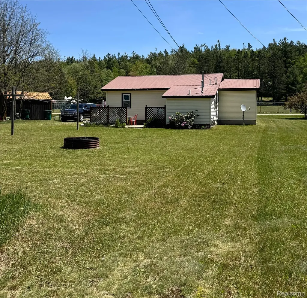 6373 Manistee Street Frederic Township MI 49733