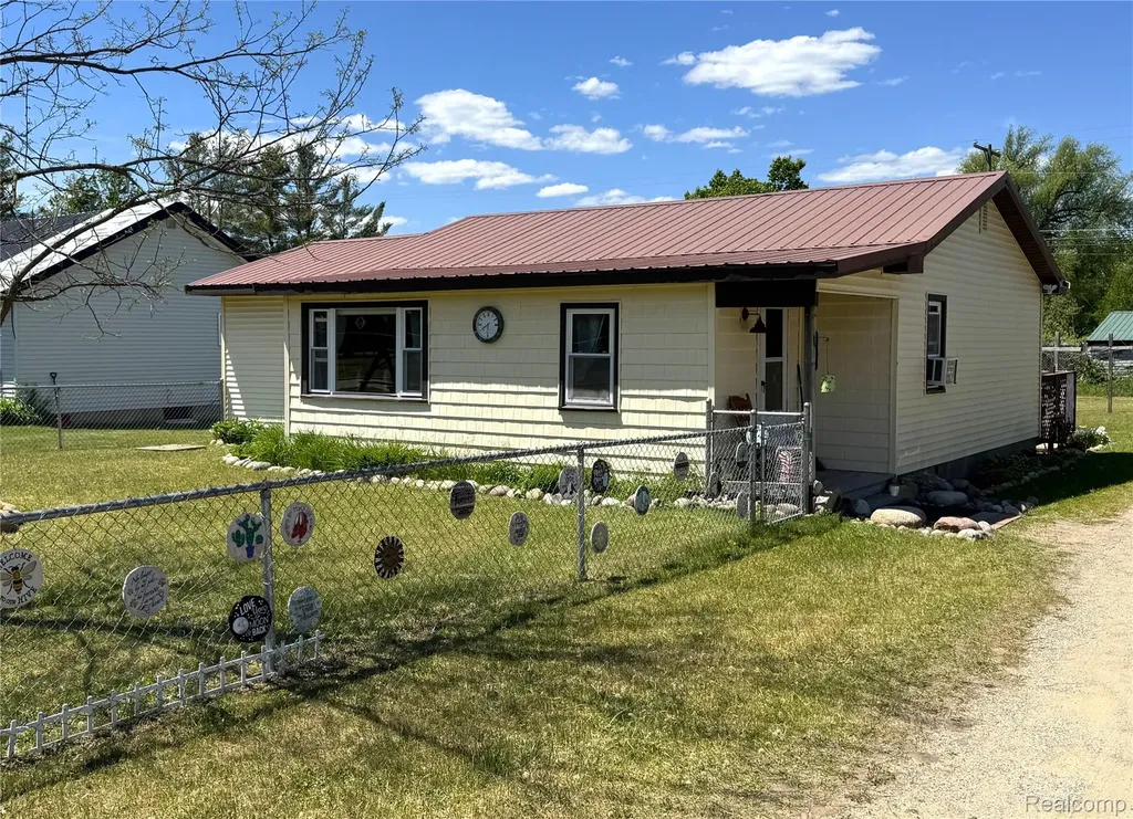 6373 Manistee Street Frederic Township MI 49733