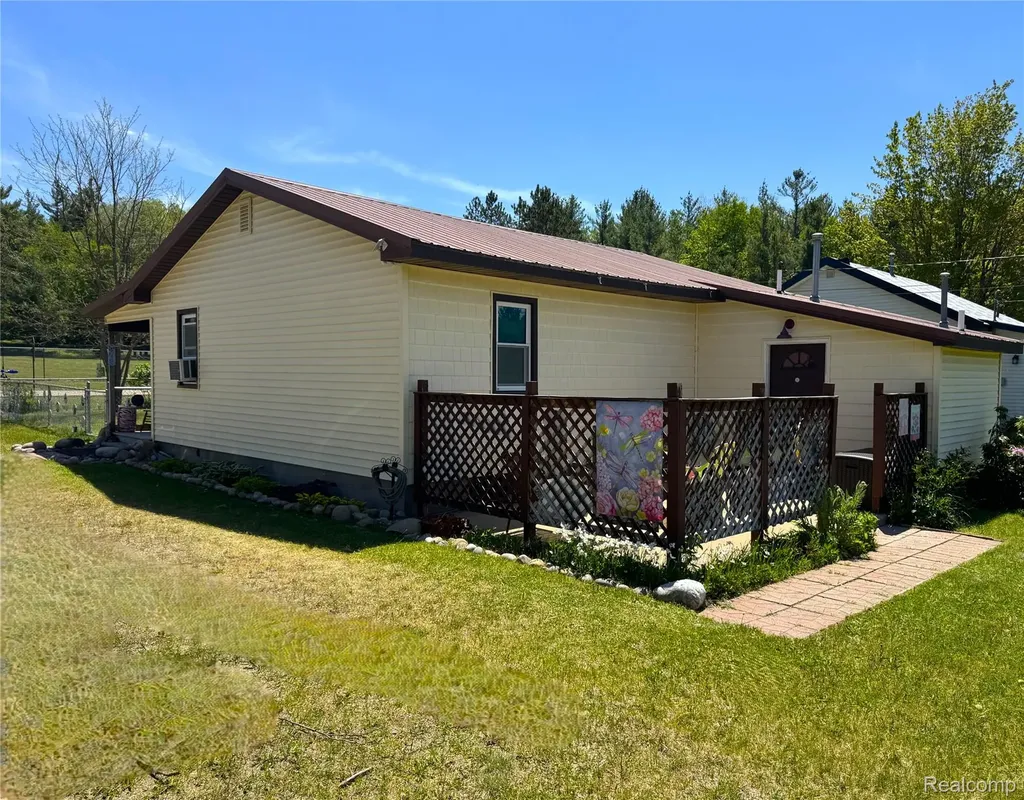 6373 Manistee Street Frederic Township MI 49733