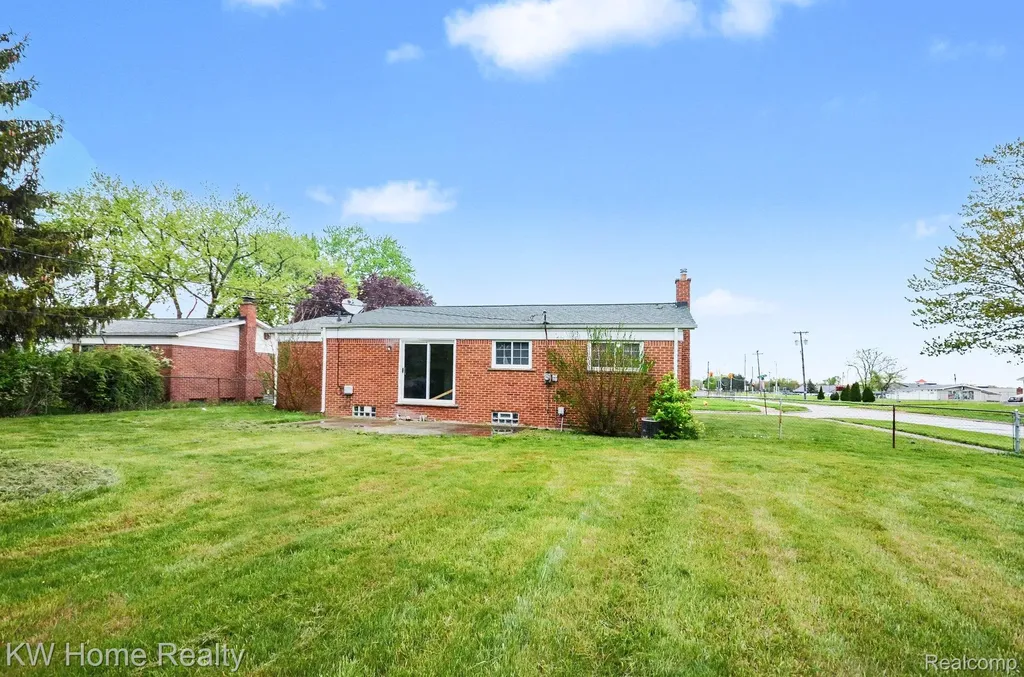 3676 Farnum Street Inkster City MI 48141