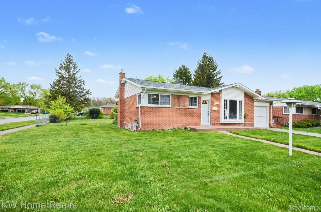 3676 Farnum Street Inkster City MI 48141