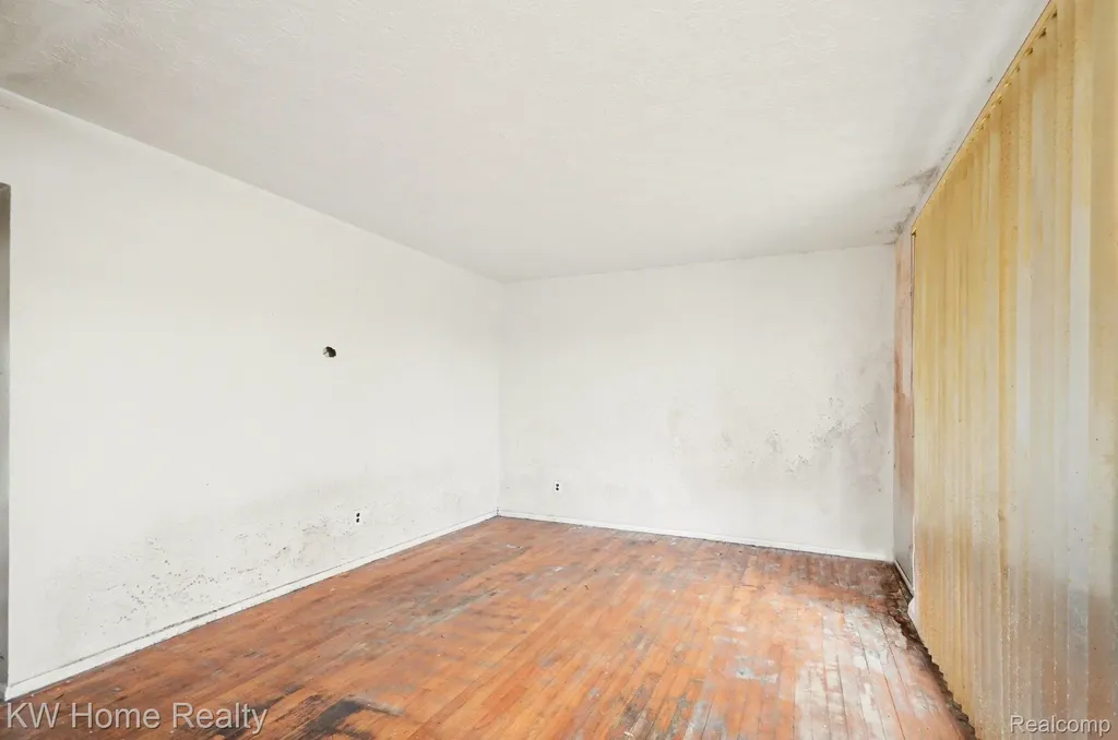3676 Farnum Street Inkster City MI 48141