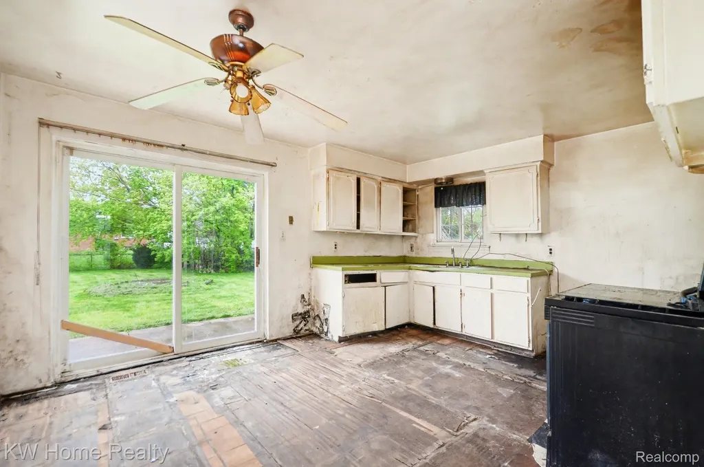 3676 Farnum Street Inkster City MI 48141