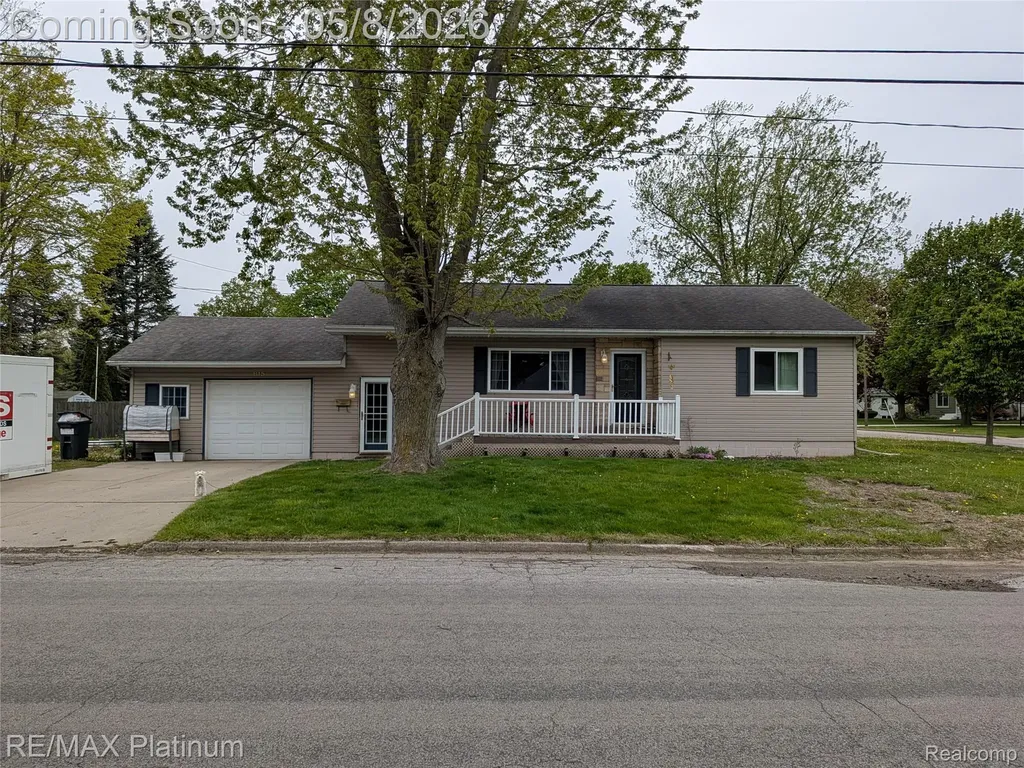 815 N Dewey Street Owosso City MI 48867