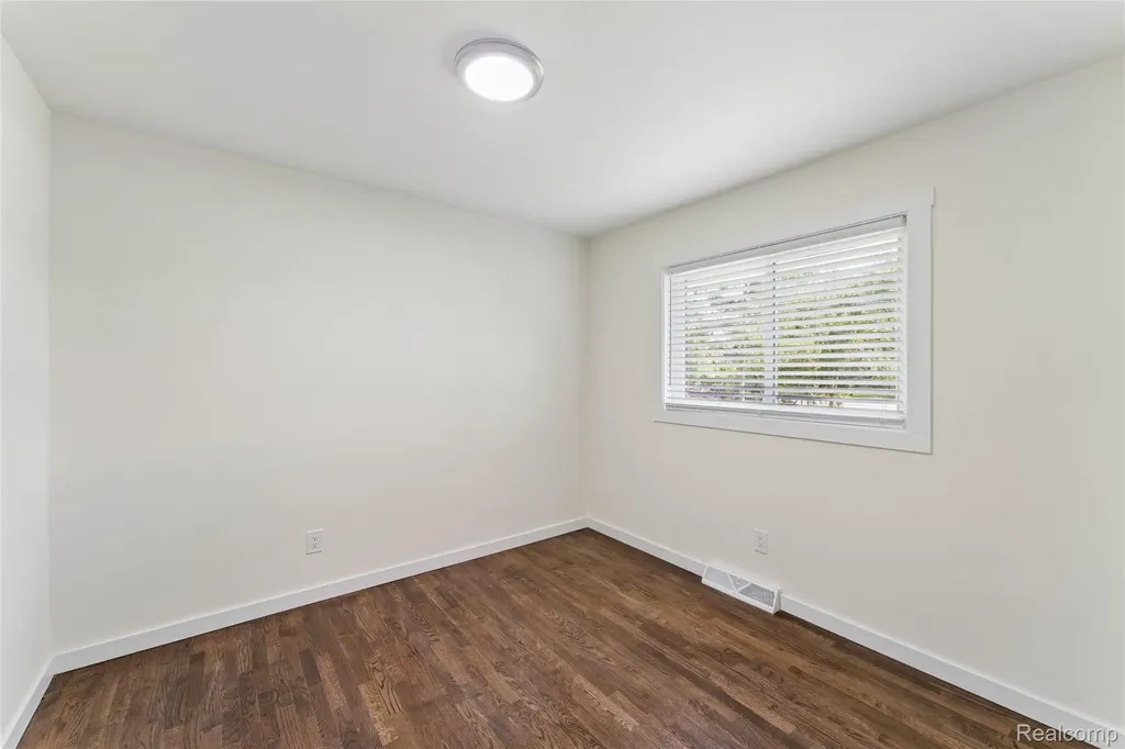 6333 N Beck Road Canton Charter Township MI 48187