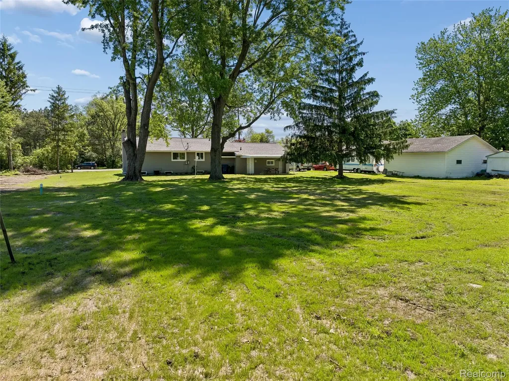 6333 N Beck Road Canton Charter Township MI 48187
