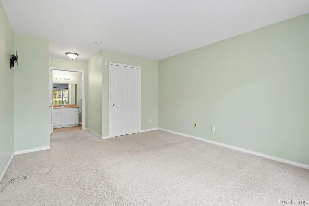 4130 Hampton Ridge Boulevard Genoa Township MI 48843