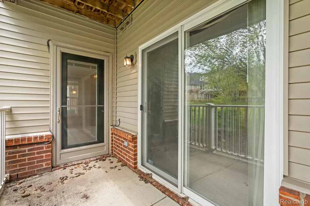 4130 Hampton Ridge Boulevard Genoa Township MI 48843