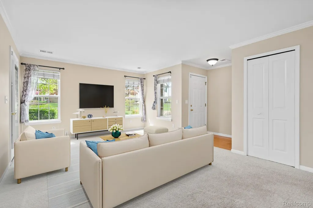 4130 Hampton Ridge Boulevard Genoa Township MI 48843