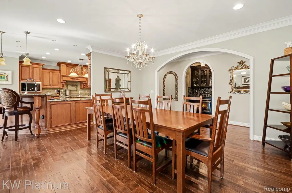 36270 Vita Bella Drive Clinton Charter Township MI 48035