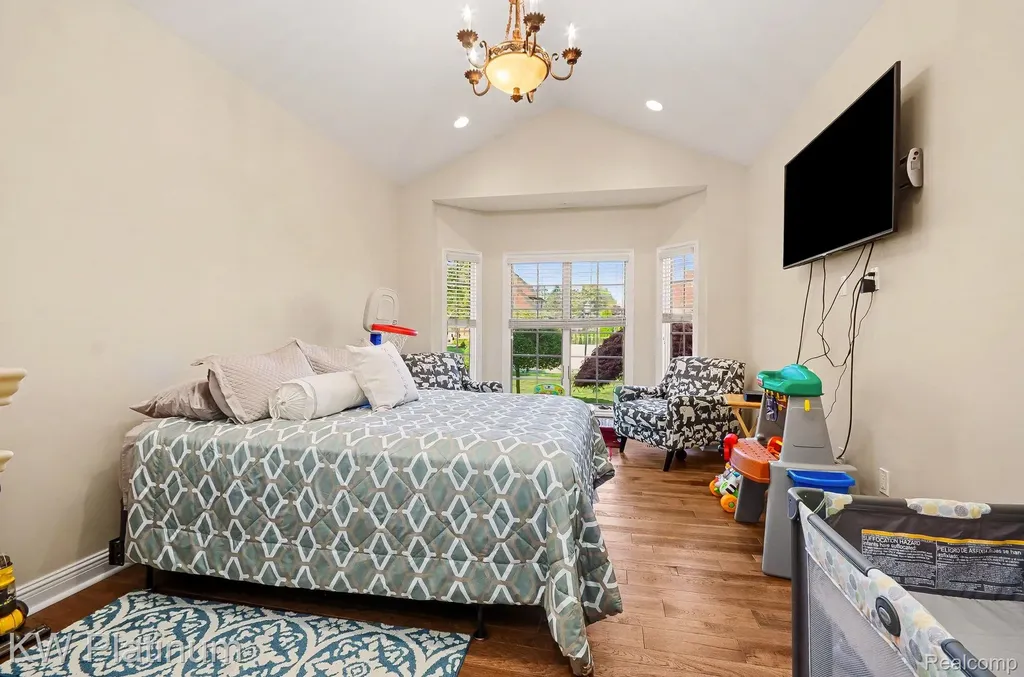 36270 Vita Bella Drive Clinton Charter Township MI 48035