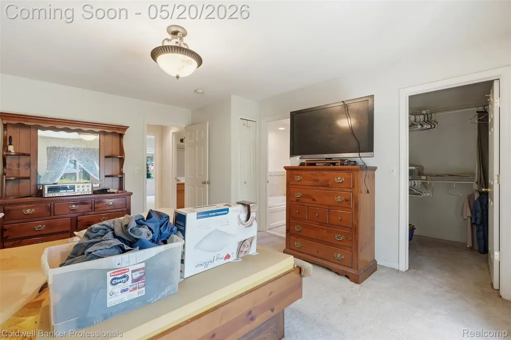 21527 N Tangel Drive E Macomb Township MI 48044