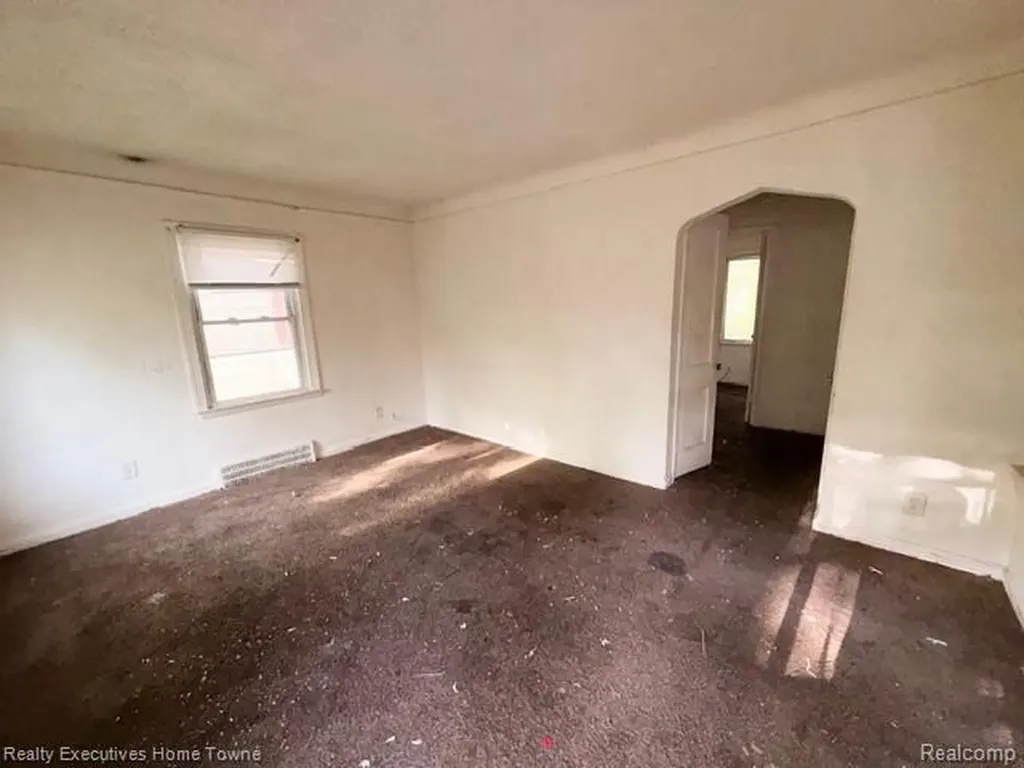 18282 Stout Street Detroit City MI 48219