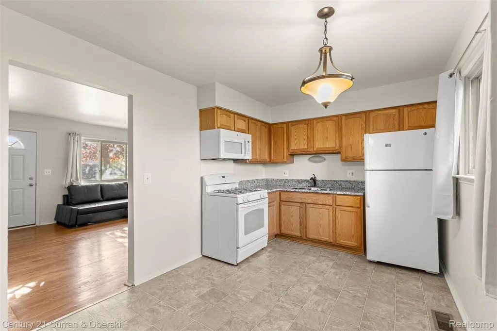 9606 Cornell Taylor City MI 48180