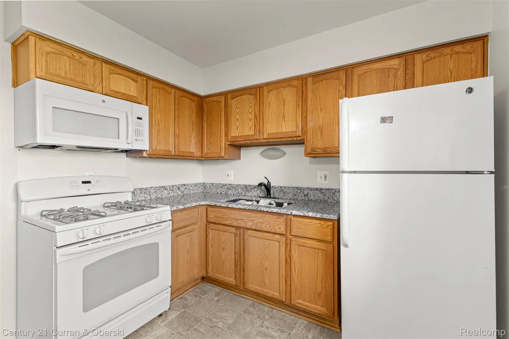 9606 Cornell Taylor City MI 48180