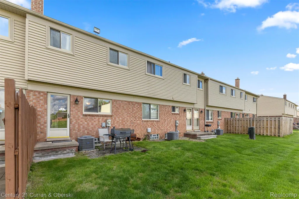 9606 Cornell Taylor City MI 48180