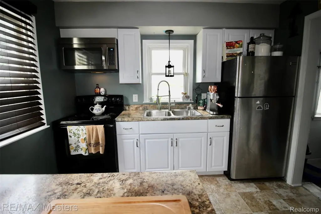 11047 Secor Road Bedford Township MI 48182