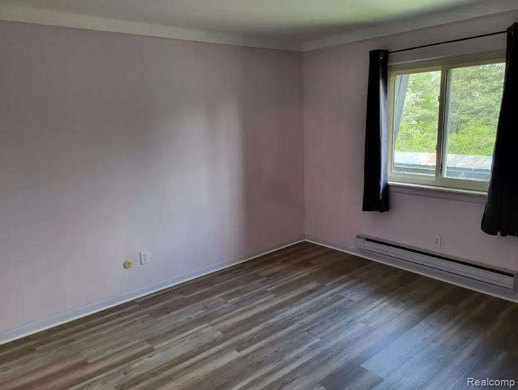 1844 Colonial Village Way Waterford Charter Township MI 48328