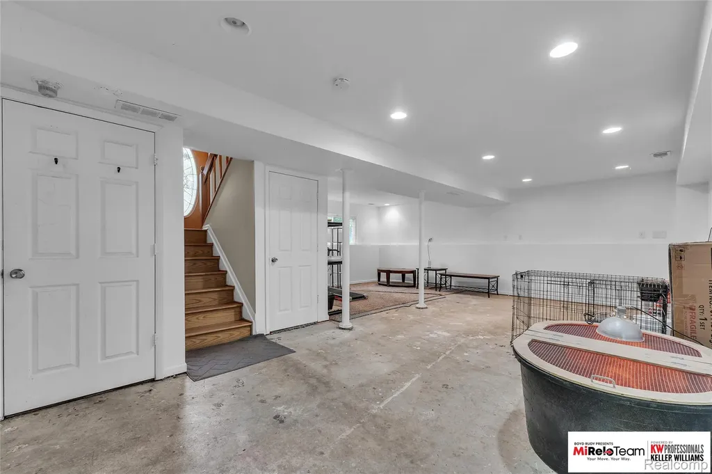 10191 Judd Road Augusta Charter Township MI 48191