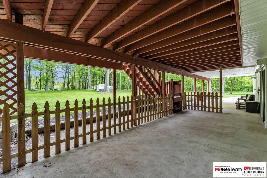 10191 Judd Road Augusta Charter Township MI 48191