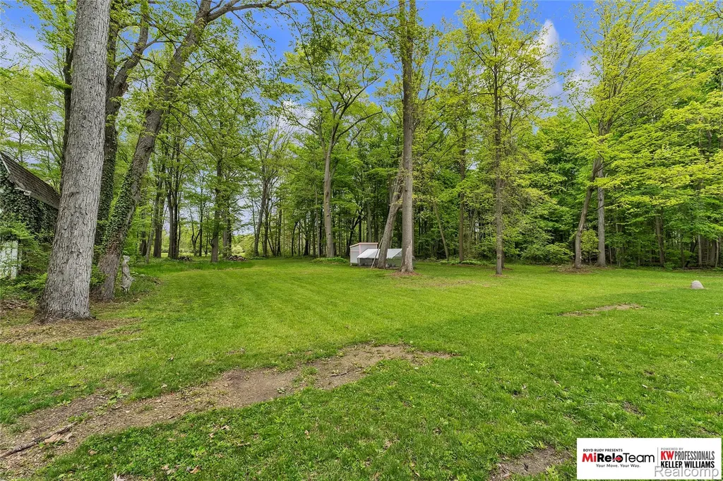 10191 Judd Road Augusta Charter Township MI 48191