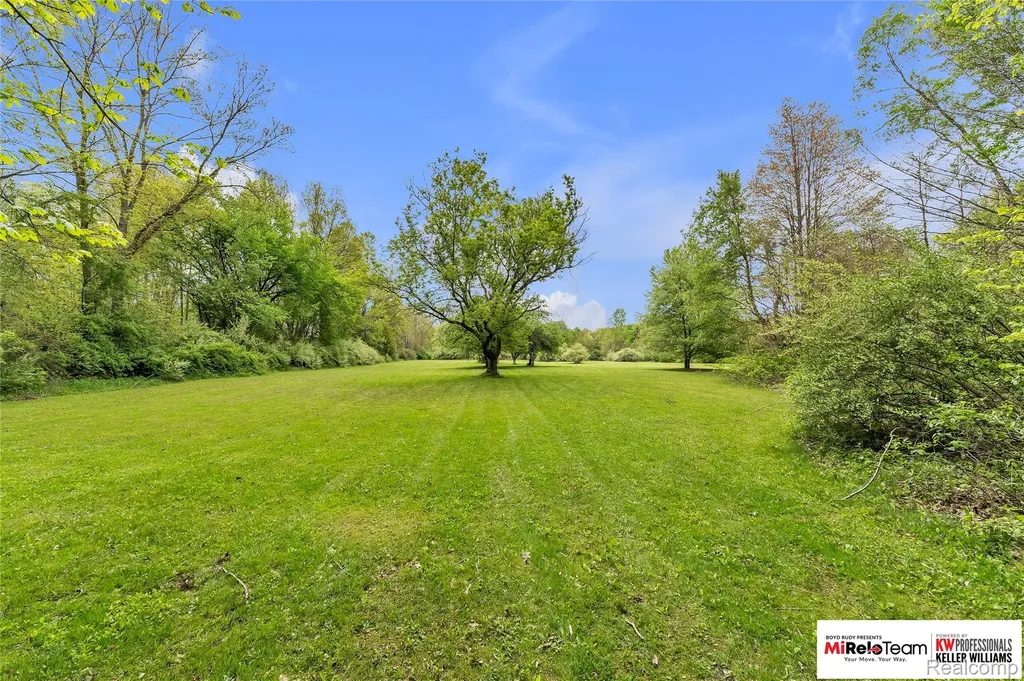 10191 Judd Road Augusta Charter Township MI 48191