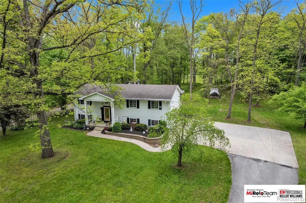 10191 Judd Road Augusta Charter Township MI 48191