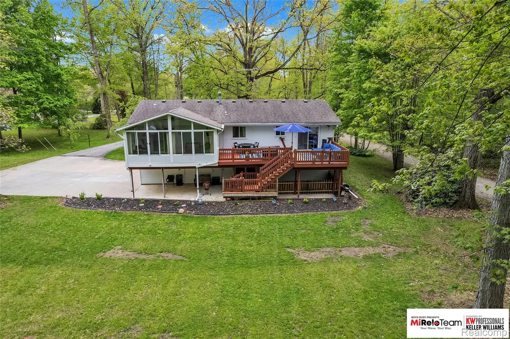10191 Judd Road Augusta Charter Township MI 48191
