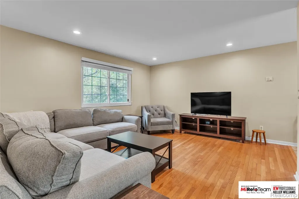 10191 Judd Road Augusta Charter Township MI 48191