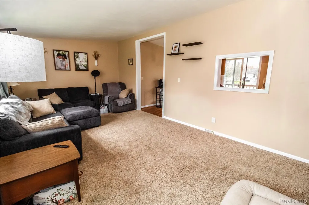 6761 Lorraine Street Marlette City MI 48453