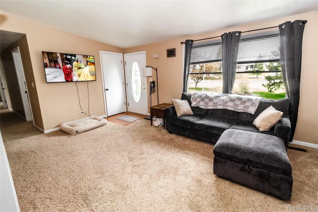 6761 Lorraine Street Marlette City MI 48453