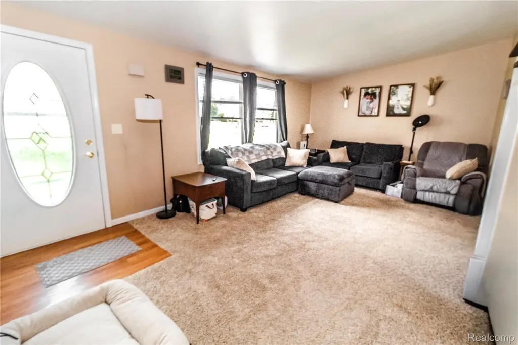 6761 Lorraine Street Marlette City MI 48453