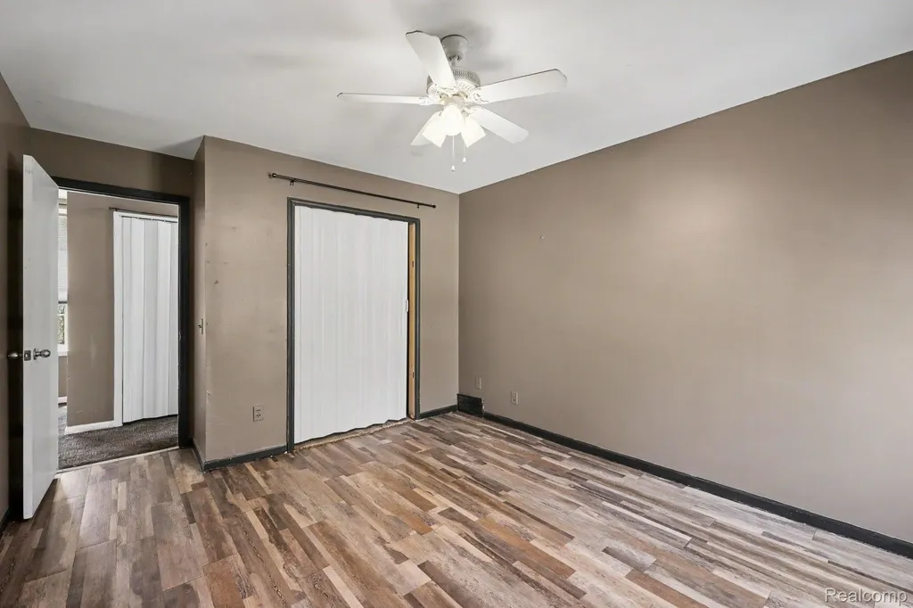 4725 Hickory Drive Highland Charter Township MI 48356