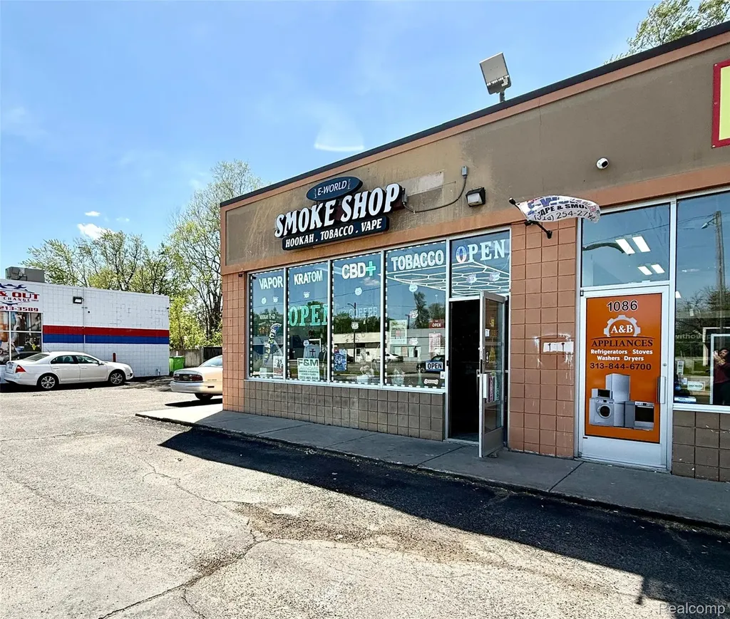1090 Inkster Inkster City MI 48141