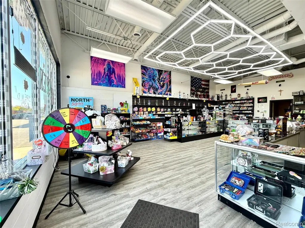 1090 Inkster Inkster City MI 48141