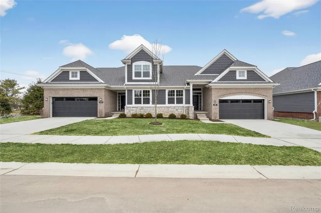 1514 Turner Drive Commerce Charter Township MI 48390