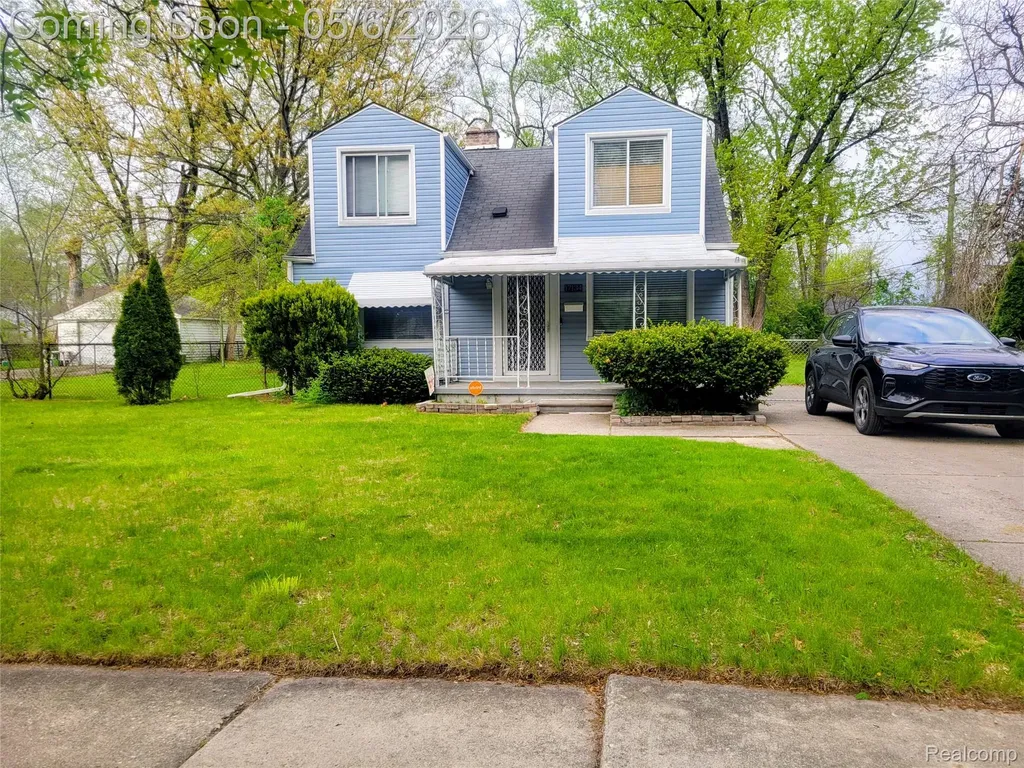 17134 Brady Redford Charter Township MI 48240