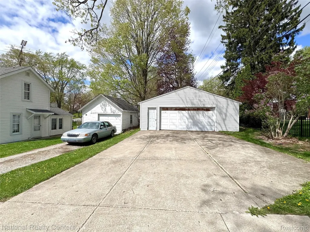 604 Union Street Milford Village MI 48381
