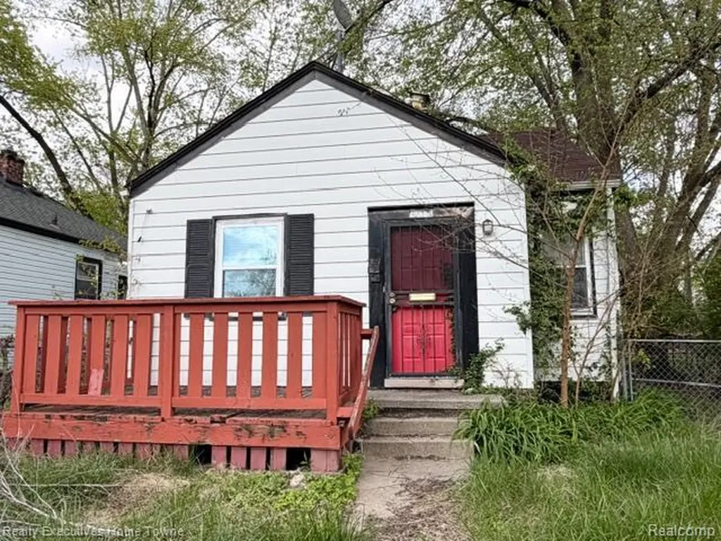 12906 Faust Avenue Detroit City MI 48223