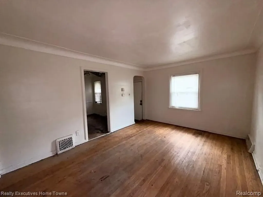 12906 Faust Avenue Detroit City MI 48223