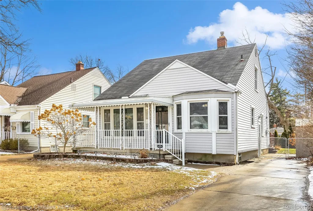 114 E Webster Road Royal Oak City MI 48073