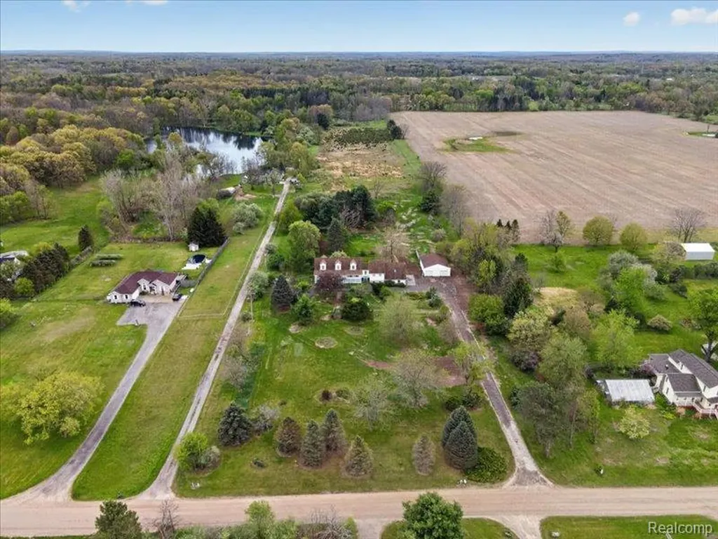 5081 Vines Road Marion Township MI 48843